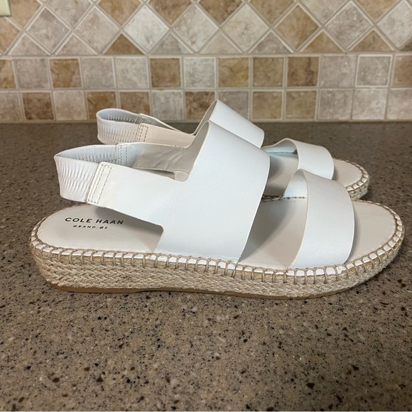 Cole Haan Women’s Cloud Feel Espadrilles White Sandals Size 9.5 - Picture 4 of 9